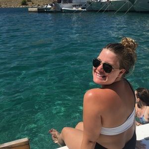 Meet your Posher, Kasey